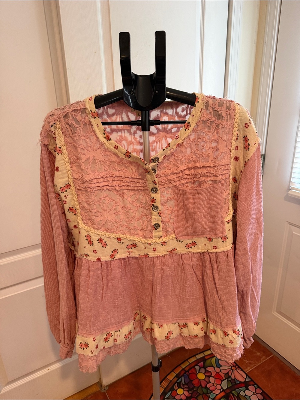 POL oversized Women's Pink Lace-Trim Boho Peasant Top EUC Size L 24PTP